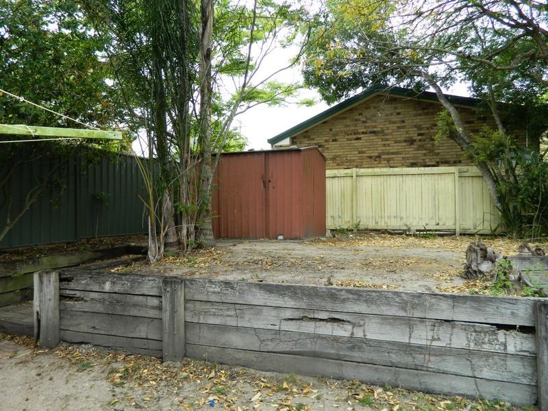 2 Poplar Street, Crestmead QLD 4132