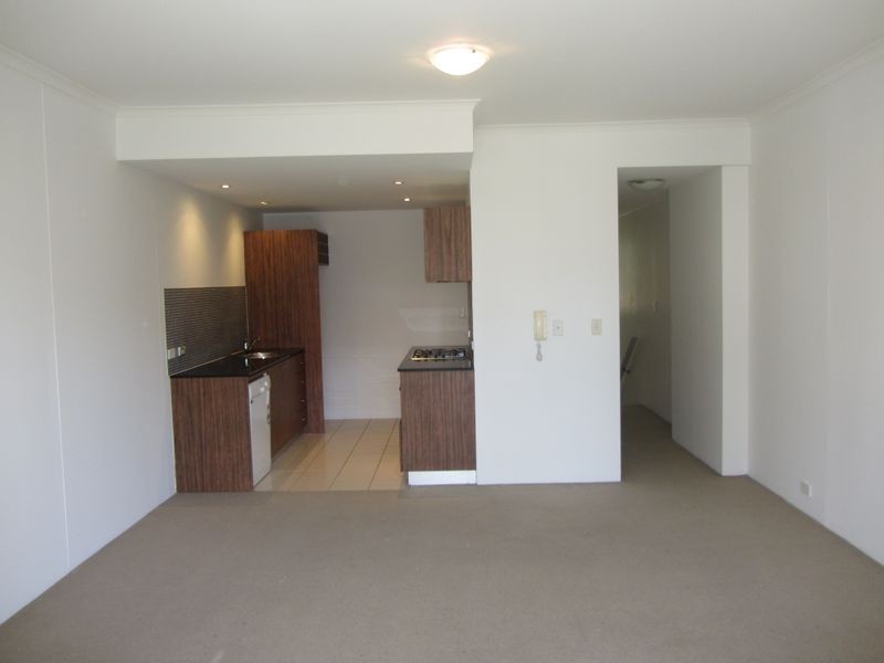 B107/11 Power Avenue, Alexandria NSW 2015