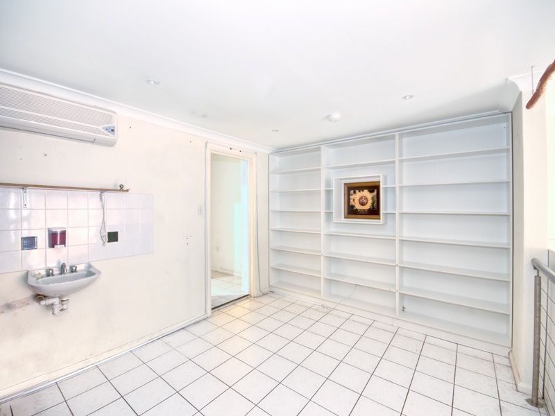 196 St Johns Rd, Glebe NSW 2037