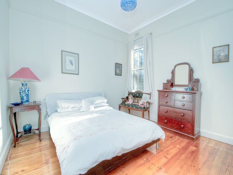 145 Arundel St, Forest Lodge NSW 2037