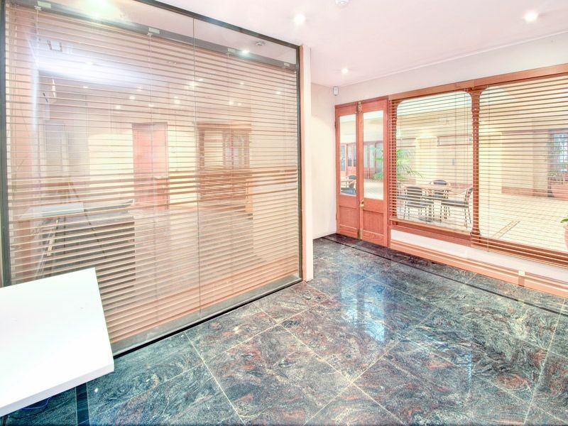 Shop 10/2- Glebe Point Road, Glebe NSW 2037