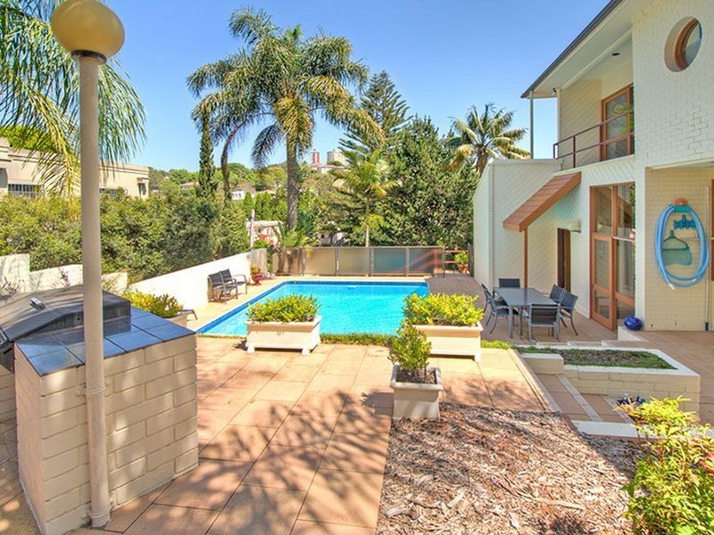 4 Clarence Place, Double Bay NSW 2028
