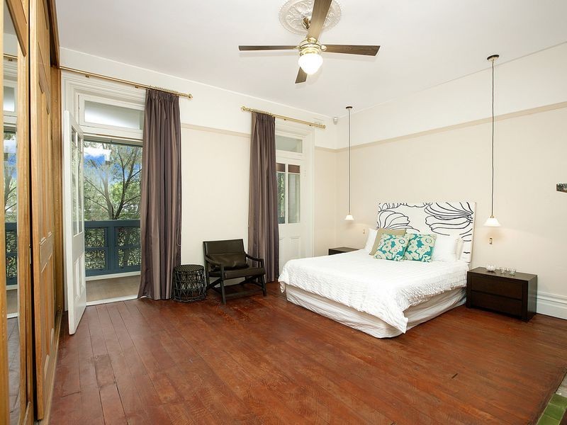 242 Bridge Rd, Forest Lodge NSW 2037