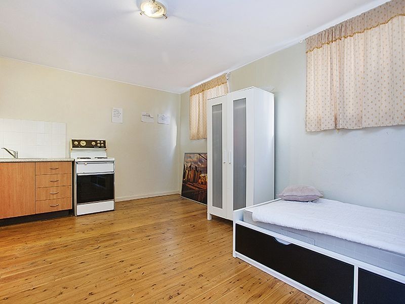 10 Lodge St, Forest Lodge NSW 2037