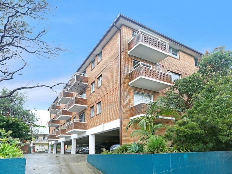9/9 Foss St, Forest Lodge NSW 2037