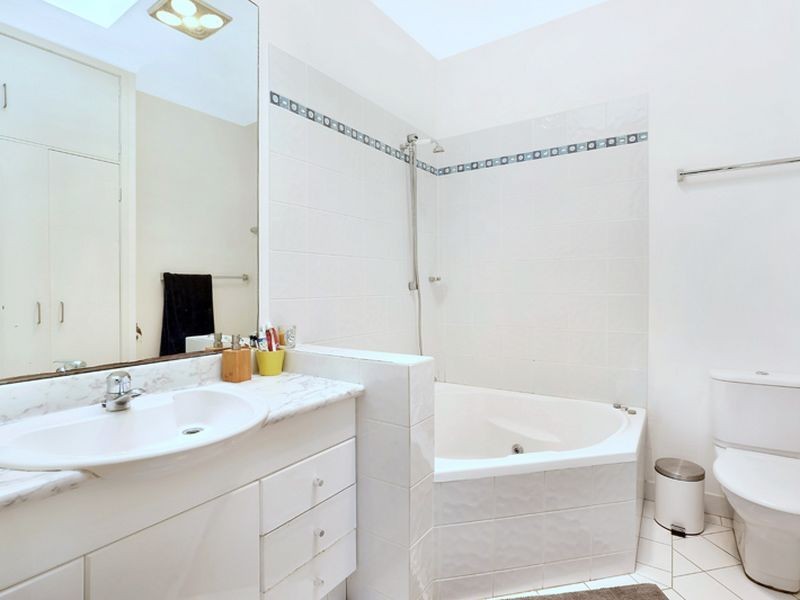 13 Foucart St, Rozelle NSW 2039