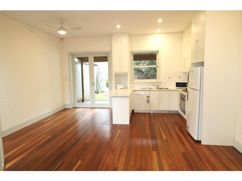 31 Creek Street, Forest Lodge NSW 2037