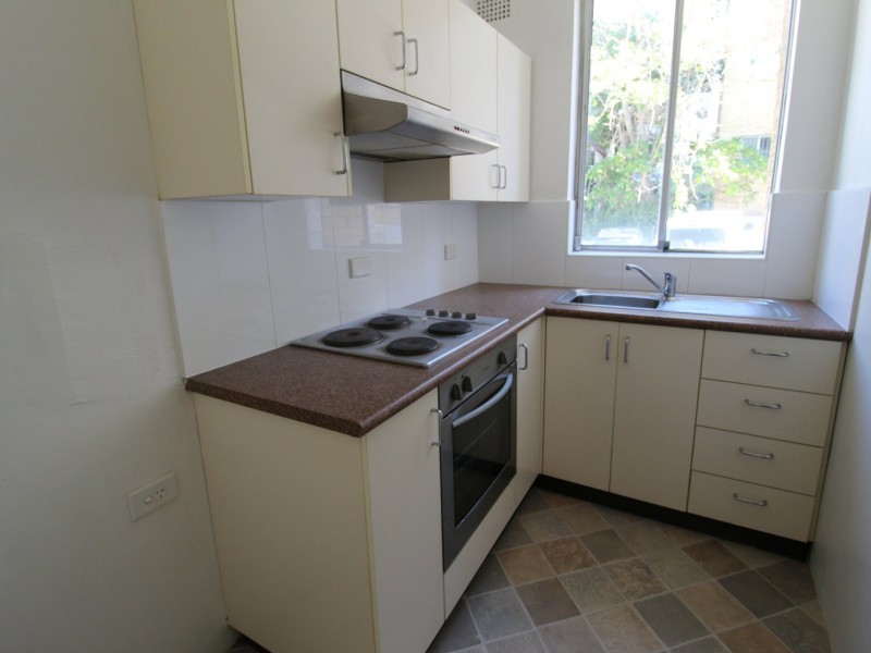 6/4 Avona Ave, Glebe NSW 2037