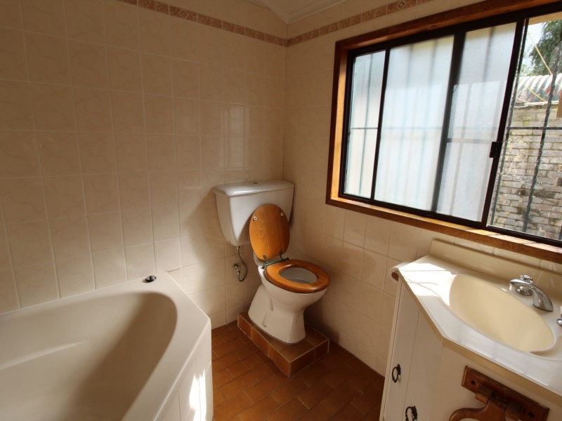 11 Lyndhurst Street, Glebe NSW 2037