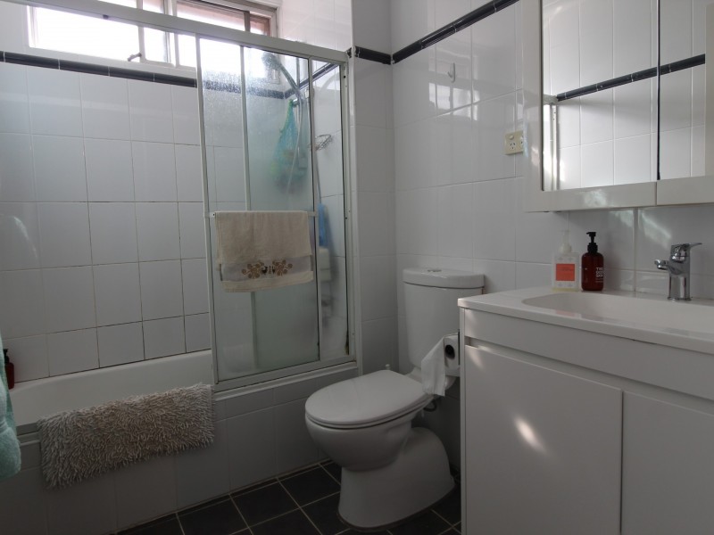 38/150 Wigram Road, Glebe NSW 2037