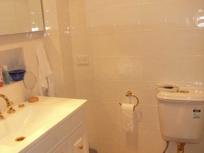 11 Creek Street, Forest Lodge NSW 2037