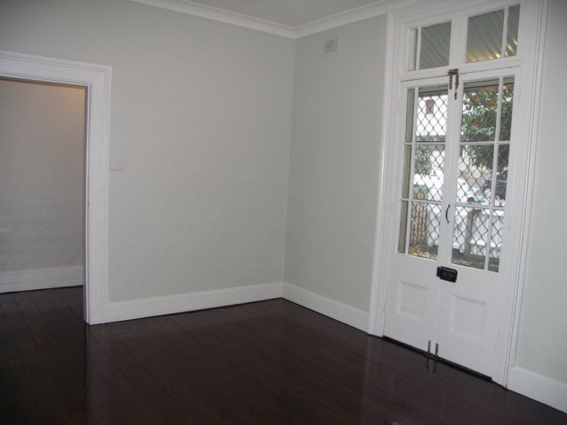 33 Derwent Street, Glebe NSW 2037