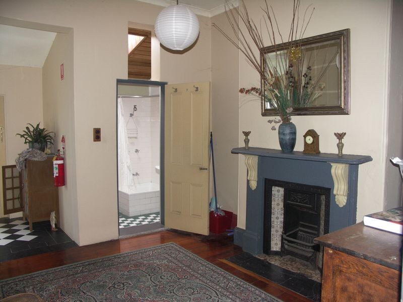 6/124 Wigram Rd, Glebe NSW 2037