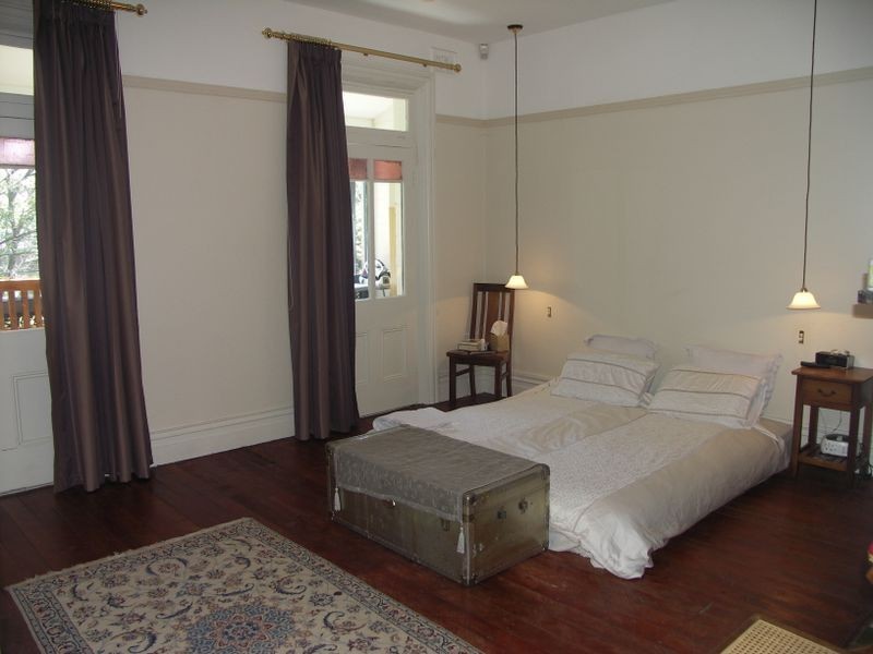 242 Bridge Road, Glebe NSW 2037