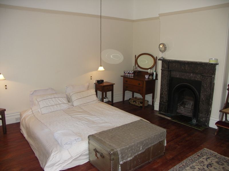 242 Bridge Road, Glebe NSW 2037