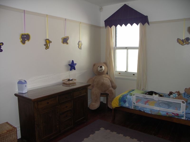 242 Bridge Road, Glebe NSW 2037