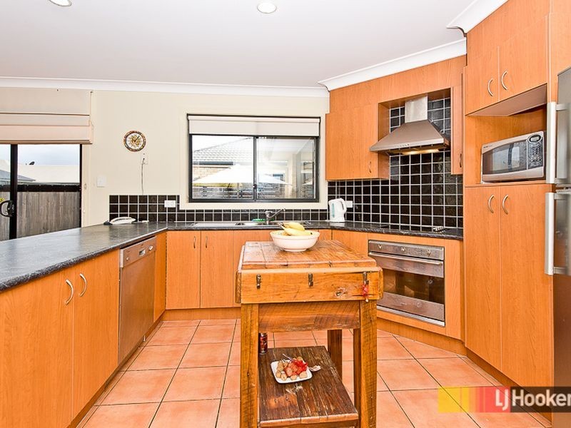 207 Barbour Road, Bracken Ridge QLD 4017