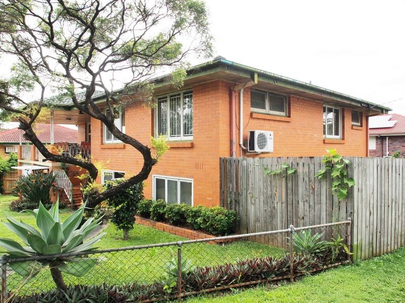 1 Leeson Street, Boondall QLD 4034