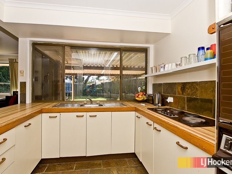 15 Victoria Court, Petrie QLD 4502