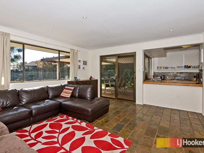 15 Victoria Court, Petrie QLD 4502