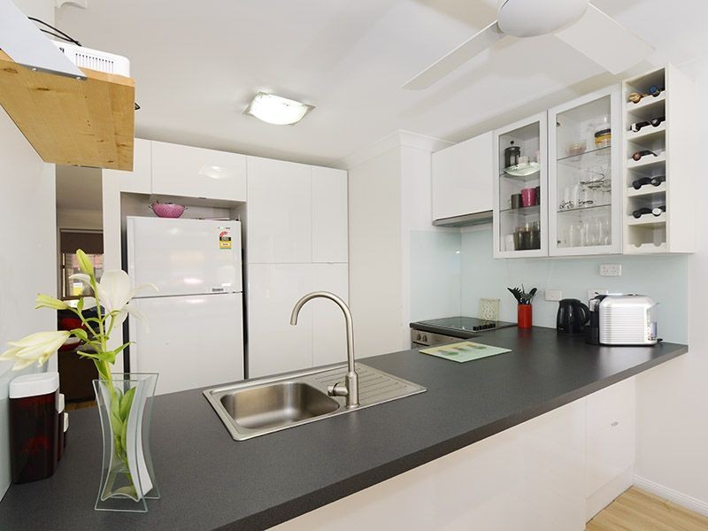2/24 Wodala Crescent, Bracken Ridge QLD 4017