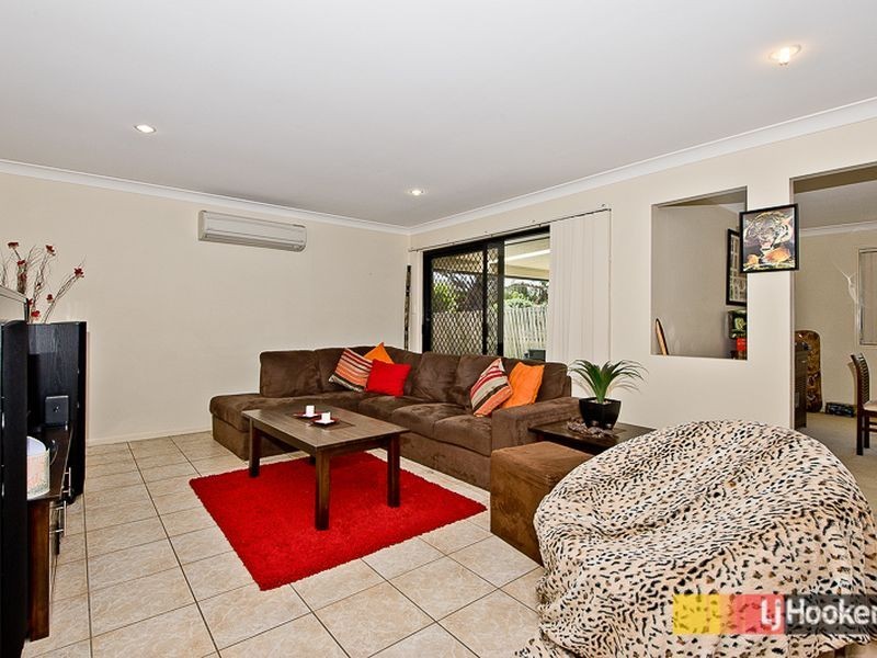 27 Johnston Place, Bracken Ridge QLD 4017