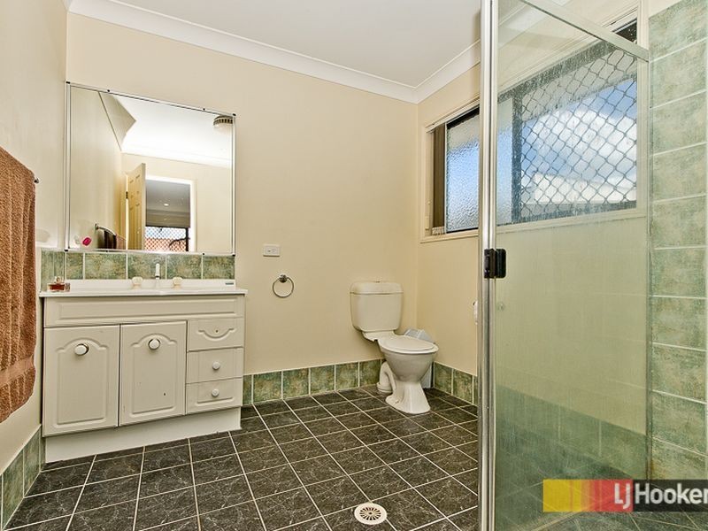27 Johnston Place, Bracken Ridge QLD 4017