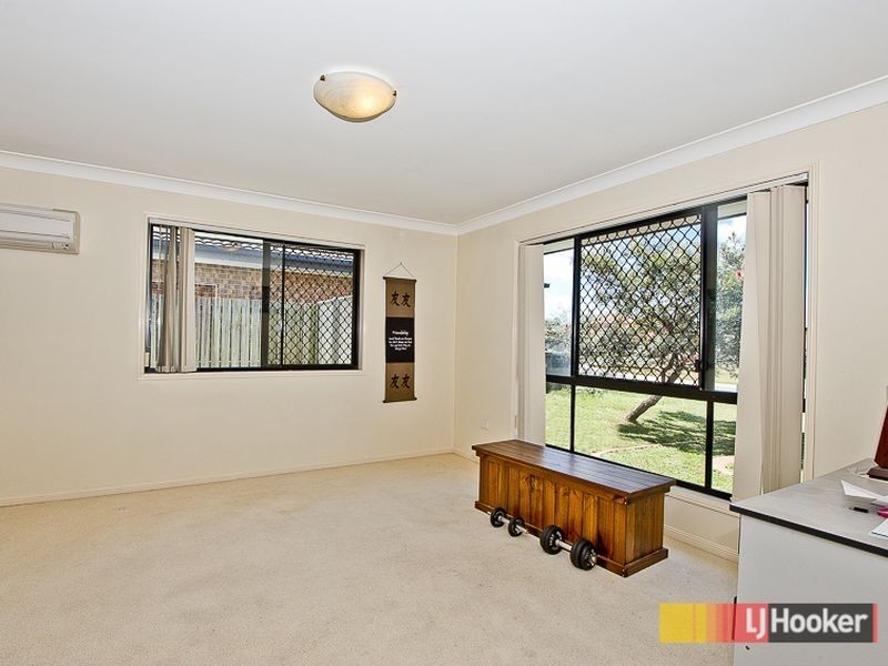 27 Johnston Place, Bracken Ridge QLD 4017