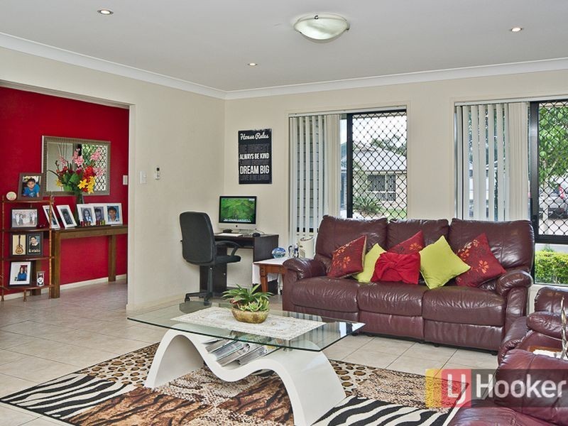 6 Freeman Place, Bracken Ridge QLD 4017