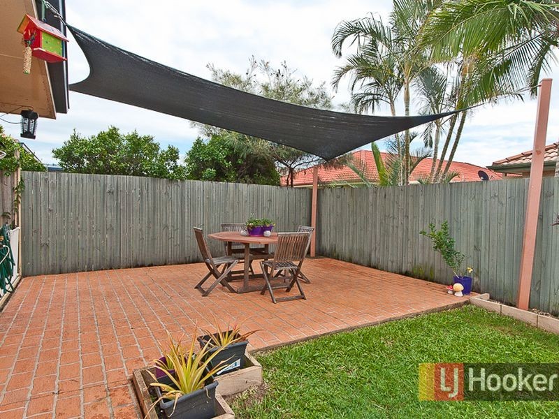 8 Greening Place, Bracken Ridge QLD 4017