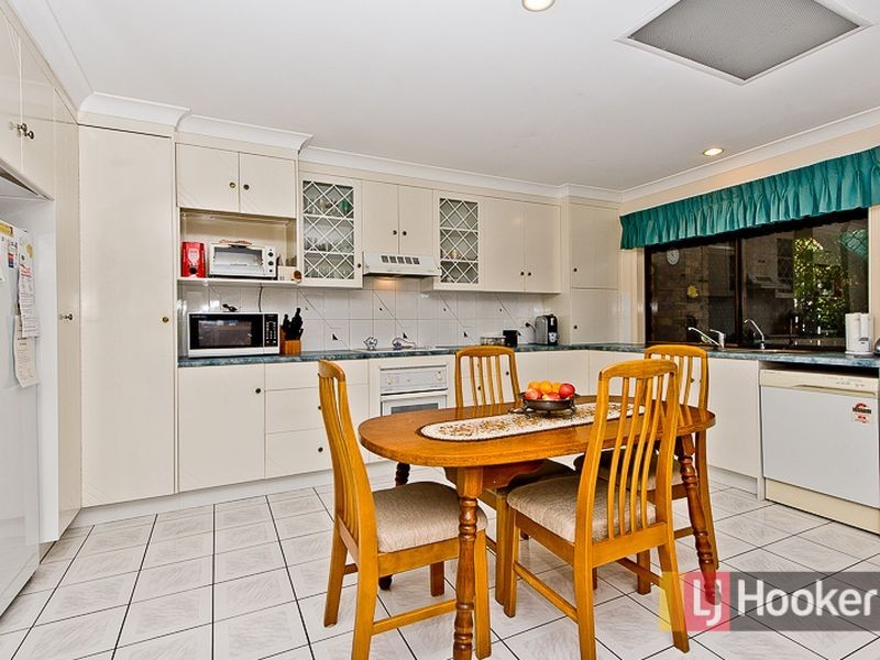 1 Somerton Street, Bracken Ridge QLD 4017