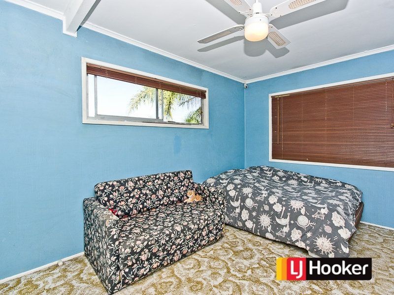 28 Lavercombe Drive, Kallangur QLD 4503