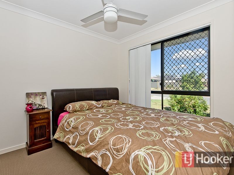 2 Tourmaline Circuit, Mango Hill QLD 4509