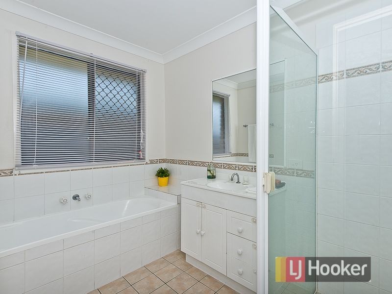 36 Oxford Place, Fitzgibbon QLD 4018