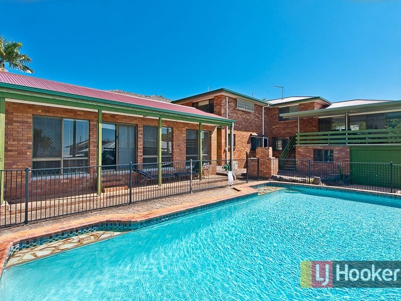 18 Pellinore Road, Bracken Ridge QLD 4017