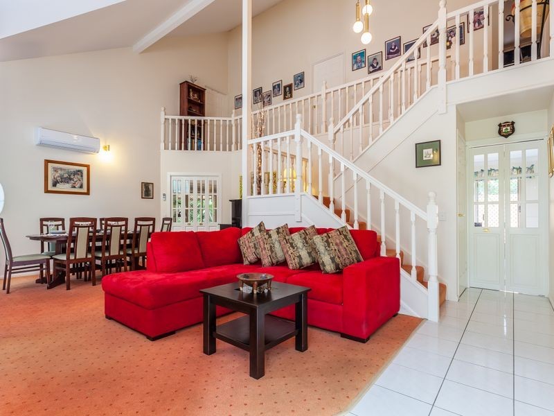 1 Pilgrim Place, Bracken Ridge QLD 4017