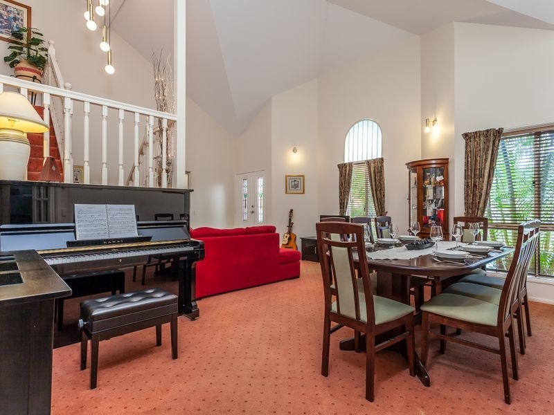 1 Pilgrim Place, Bracken Ridge QLD 4017