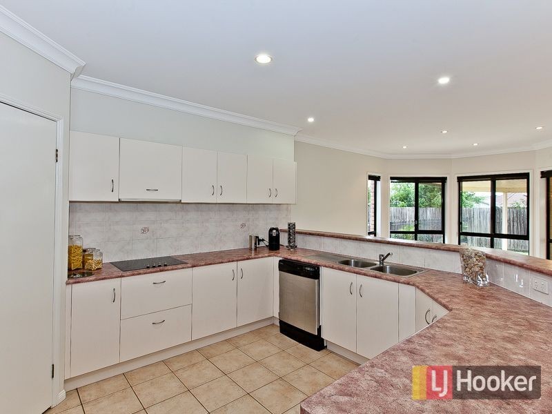 18 Delia Close, Bracken Ridge QLD 4017