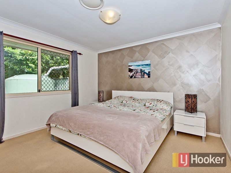 37 Cambridge Crescent, Fitzgibbon QLD 4018