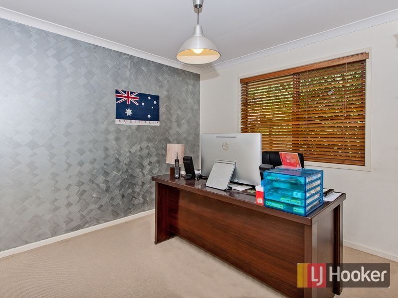37 Cambridge Crescent, Fitzgibbon QLD 4018