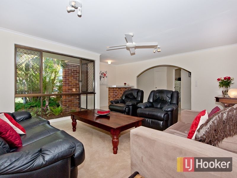 6 Rosa Crescent, Bracken Ridge QLD 4017