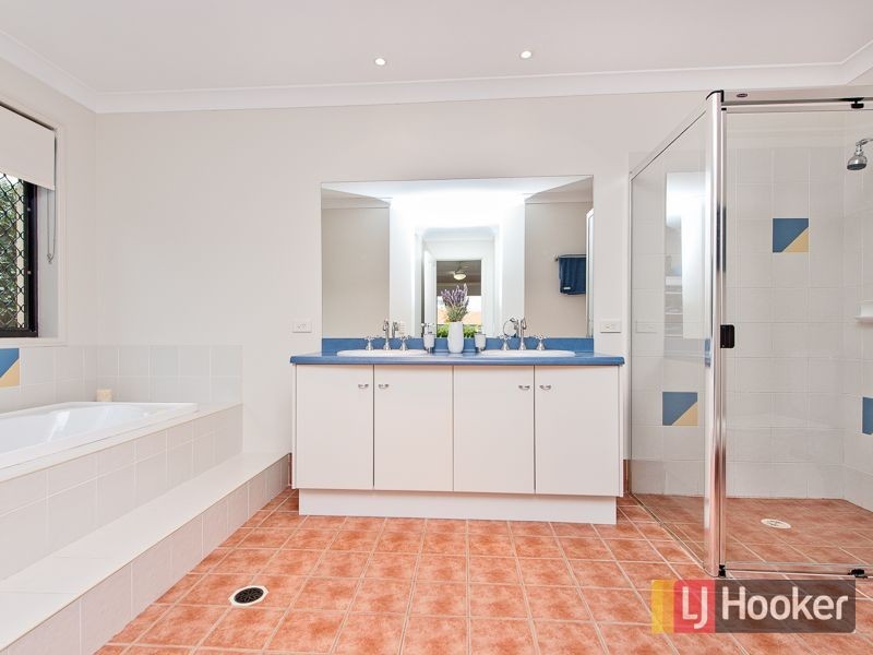 9 Delia Close, Bracken Ridge QLD 4017