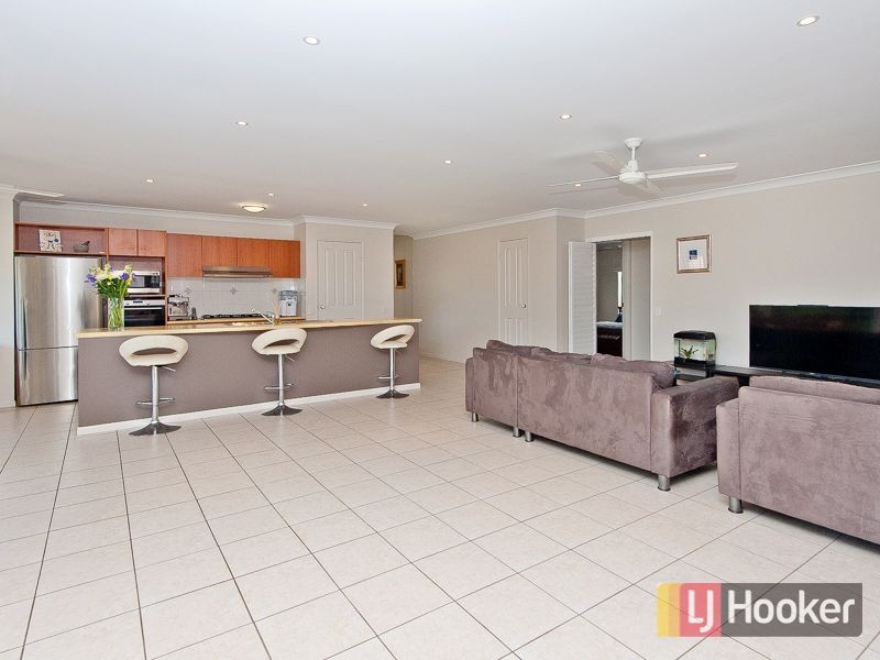 9 Delia Close, Bracken Ridge QLD 4017