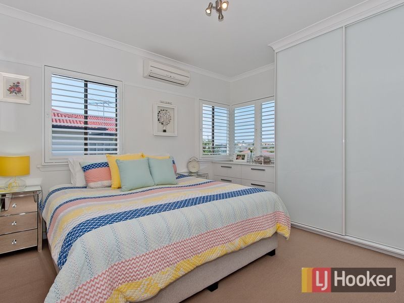 25 Mylne Street, Chermside QLD 4032