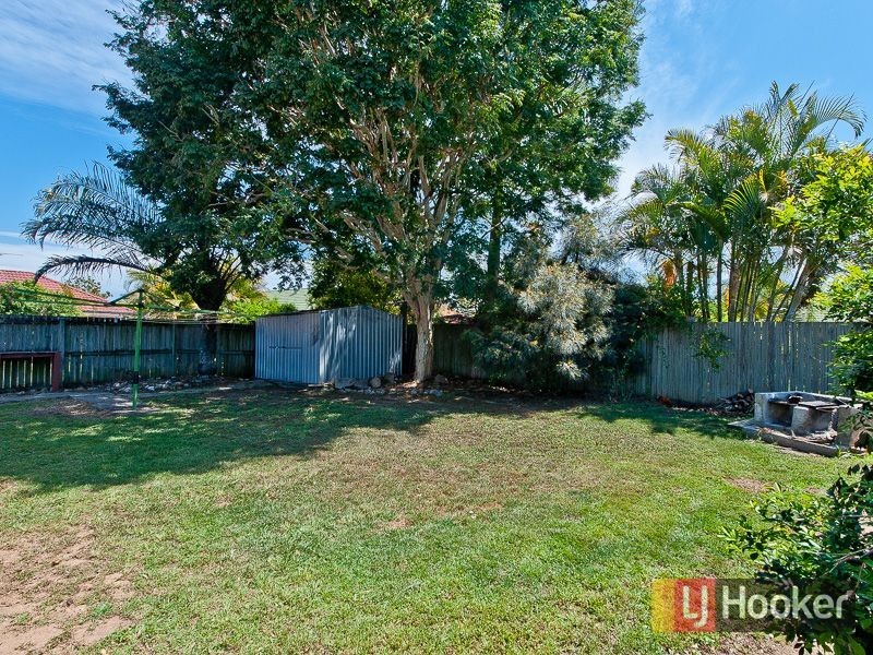 40 Cambridge Crescent, Fitzgibbon QLD 4018