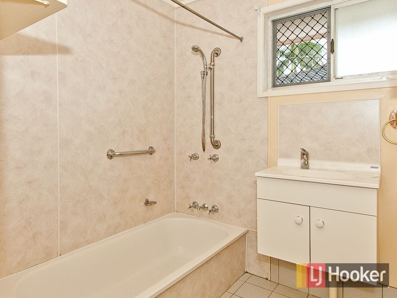 27 Playford Street, Bracken Ridge QLD 4017