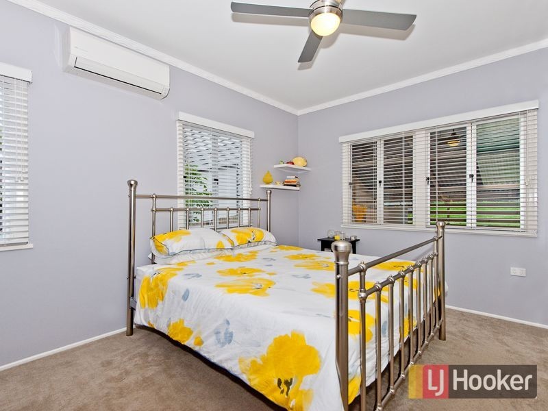 198 Rainbow Street, Sandgate QLD 4017