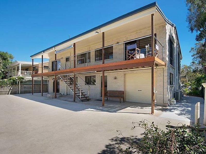 96 Bayside Drive, Beachmere QLD 4510