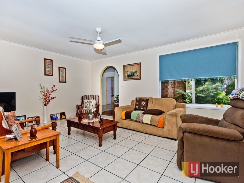 27 Wairoa Drive, Strathpine QLD 4500