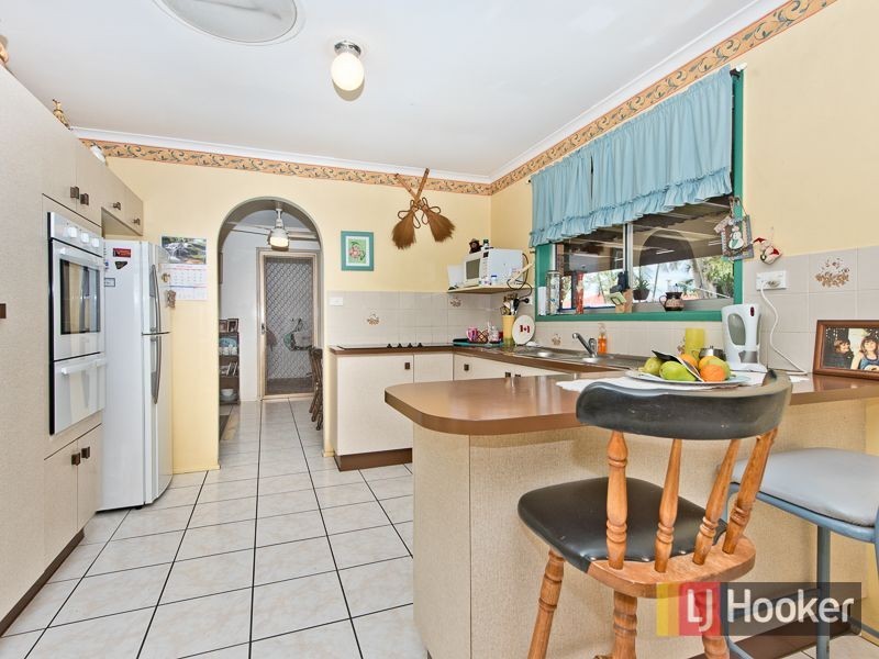27 Wairoa Drive, Strathpine QLD 4500